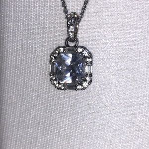 💎Lia Sophia “Stunner” Necklace